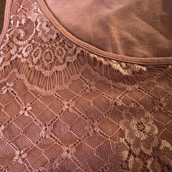 Shirt - Picture 2 of 3